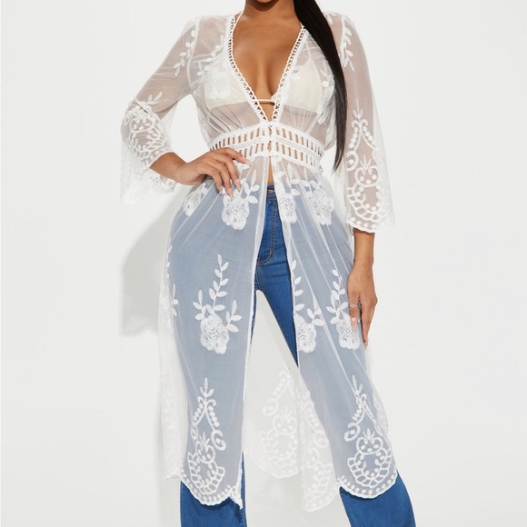 White Cardigan NWOT - Picture 1 of 3